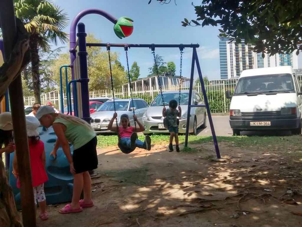 Appartament Gorgiladze Μπατούμι Δωμάτιο φωτογραφία